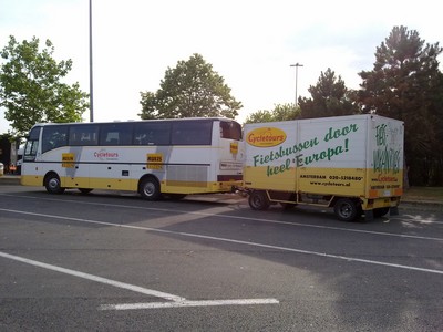 De bus met fietskar De bus met fietskar