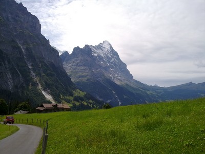 Omlaag naar Grindelwald, de Eiger met een klein stukje M&ouml;nch